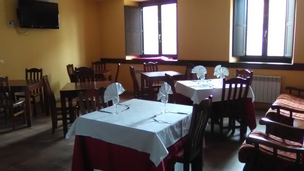 El Albergue Covaleda Εξωτερικό φωτογραφία