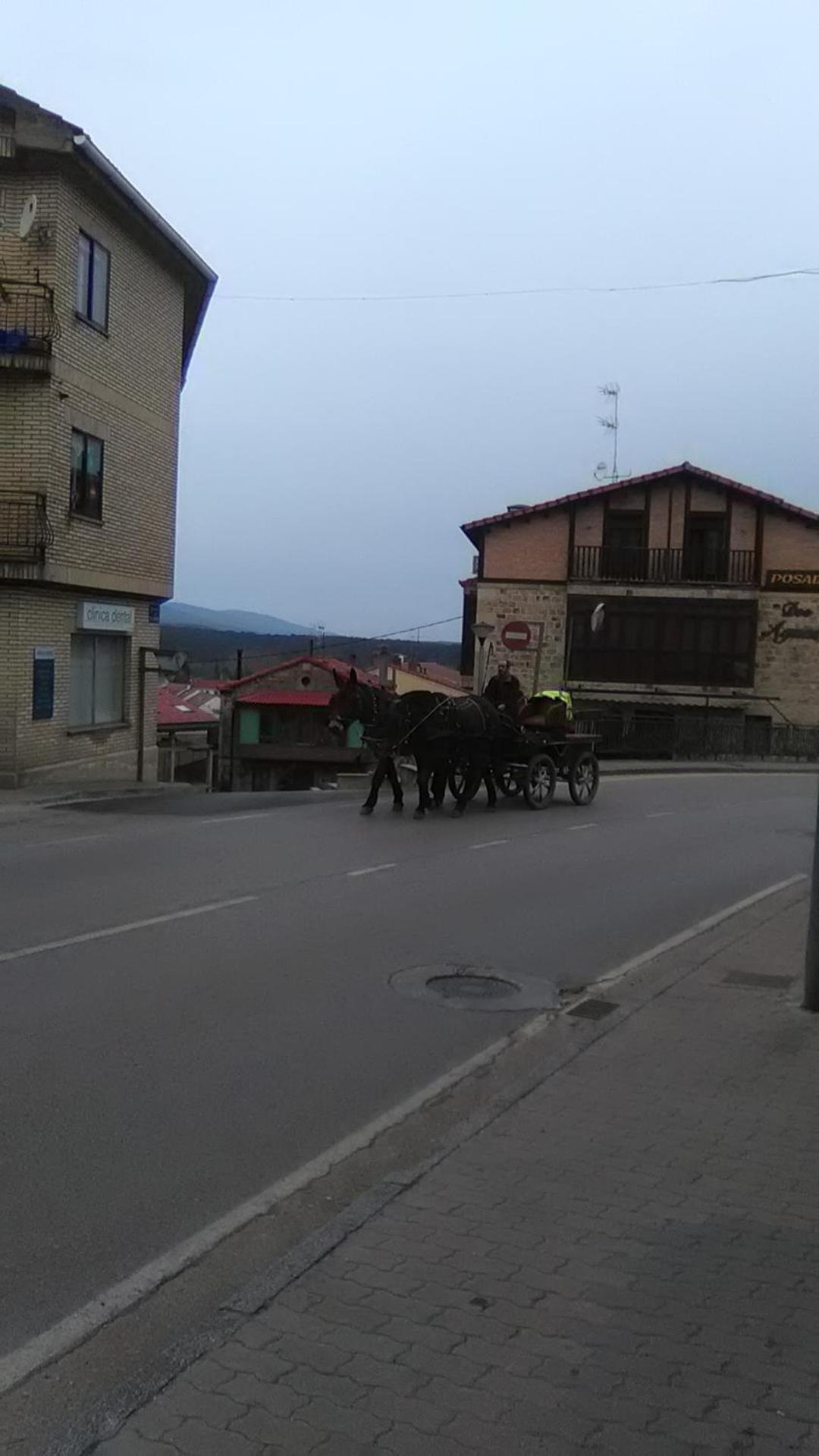 El Albergue Covaleda Εξωτερικό φωτογραφία