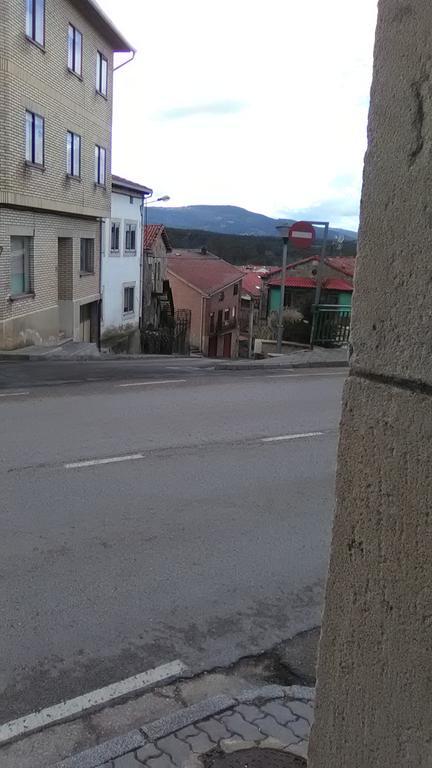 El Albergue Covaleda Εξωτερικό φωτογραφία